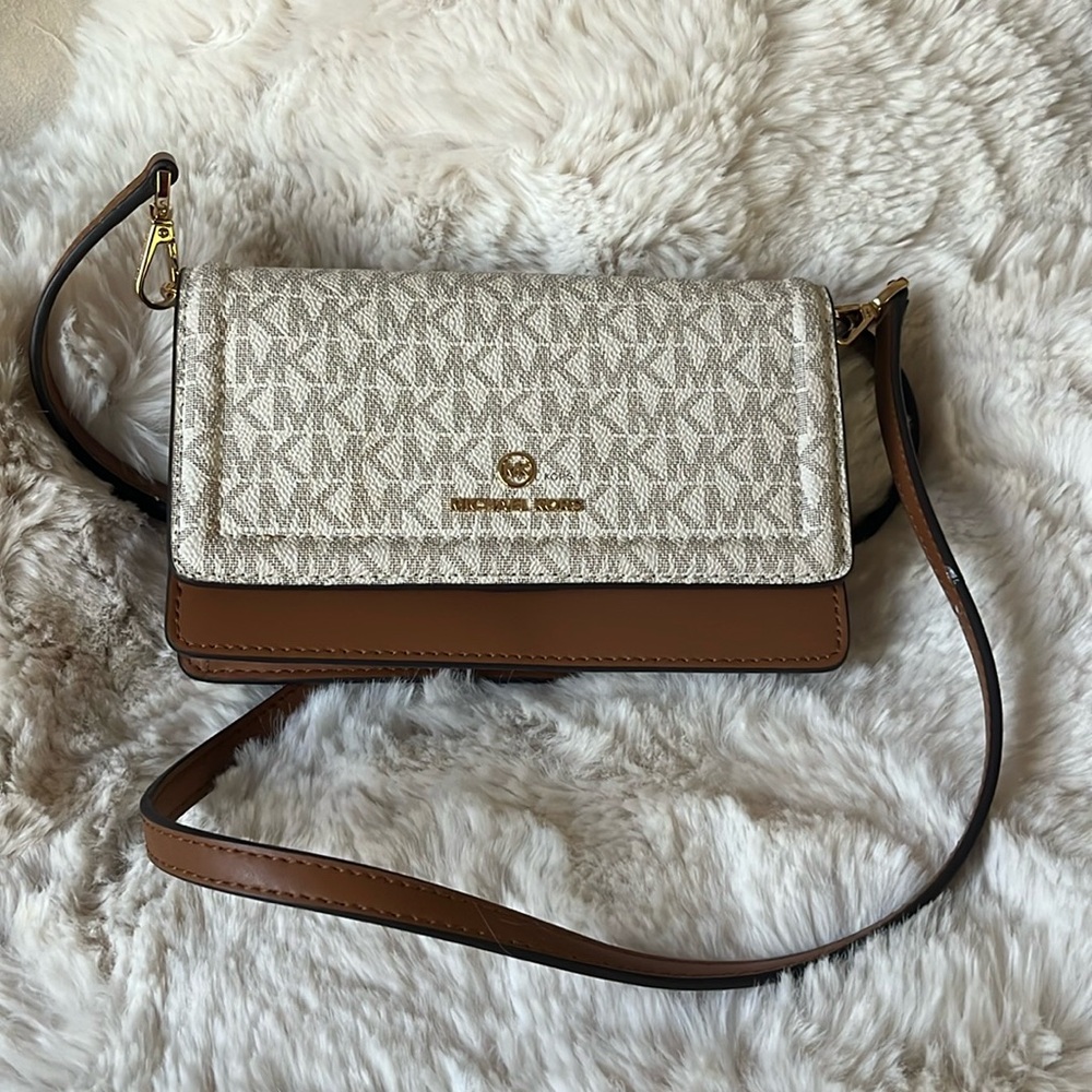 Michael Kors crossbody bag